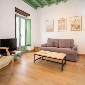  Appartement Charming At La Alameda Center By Ocityzen Spanje